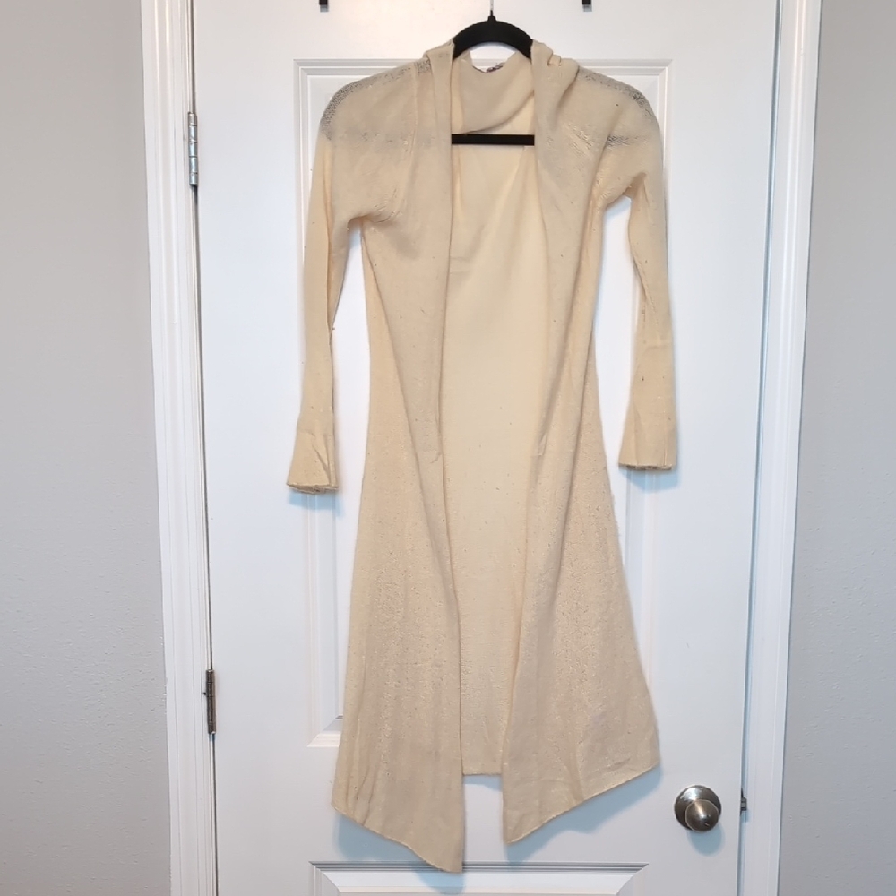 Chic Cream Women's Cardigan